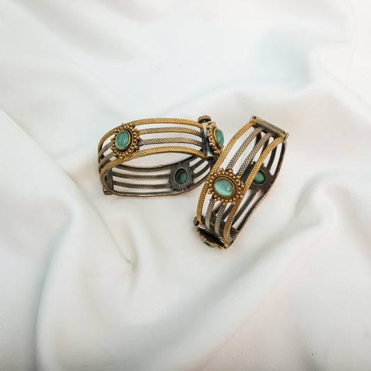 Mehr Jaal Bangles