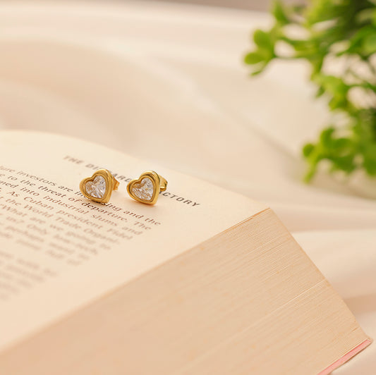 Fine Heart Studs